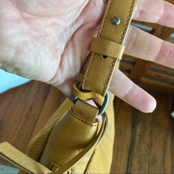 Lucky Brand | Ebon Vachetta Perforated Hobo Purse - Picture 14 of 16